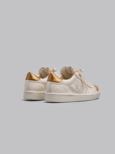 Carica l'immagine nel visualizzatore di Gallery, SCARPA ALLACCIATA P01 DONNA IN PELLE E SUEDE LUREX AVORIO-ORO
