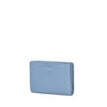 Carica l'immagine nel visualizzatore di Gallery, PORTAFOGLIO MEDIO IN PELLE BASIC WALLETS COLORE AZZURRO