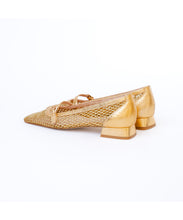 Carica l'immagine nel visualizzatore di Gallery, Ballerina oro con rete