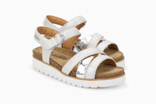 Carica l'immagine nel visualizzatore di Gallery, THINA OFF WHITE
