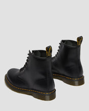 Carica l'immagine nel visualizzatore di Gallery, Dr. Martens 1460 SMOOTH