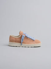 Carica l'immagine nel visualizzatore di Gallery, SCARPA ALLACCIATA DONNA P001 IN CAMOSCIO NUDE

