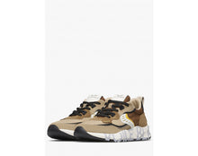 Carica l&#39;immagine nel visualizzatore di Gallery, CLUB01. Sneakers in suede e tessuto tecnico Beige-Marrone
